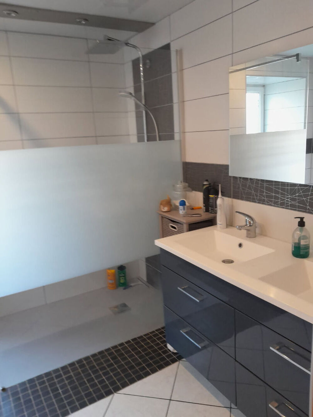 Vente Maison coup de coeur : maison rénovée avec revenus locatifs possibles Rioz