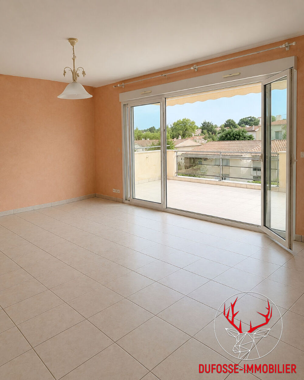 T3 82 m² - Terrasse - Garage double - Parking - Vendu loué - Rentabilité 5 %