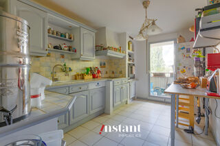  Appartement � louer 5 pi�ces 109 m�