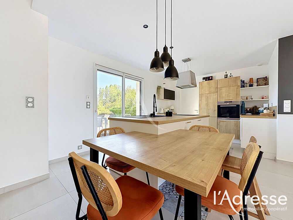 Vente Maison Maison 2017, 4 chambres et grand jardin à Vallères Valleres