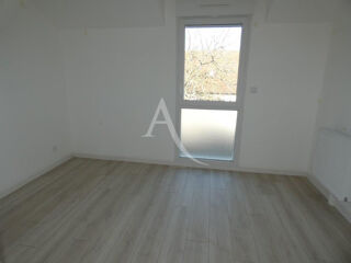  Maison à louer 5 pièces 90 m²