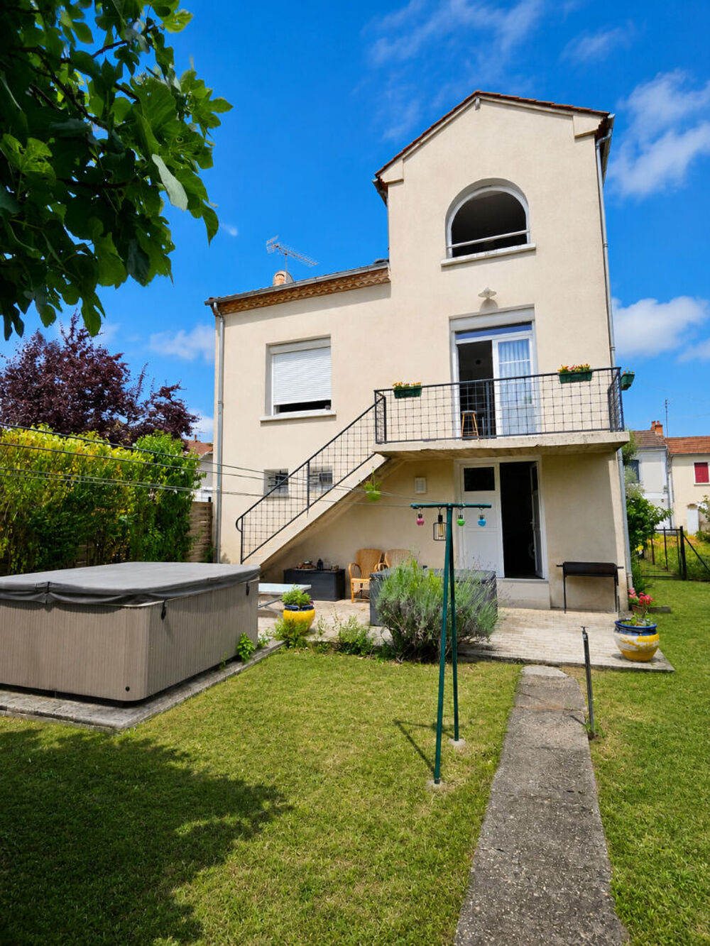Maison 6 pièces 130 m² · à Perigueux · 130 m² · 318 000 €