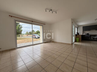  Maison à louer 4 pièces 85 m²