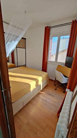  Appartement à louer 2 pièces 45 m²