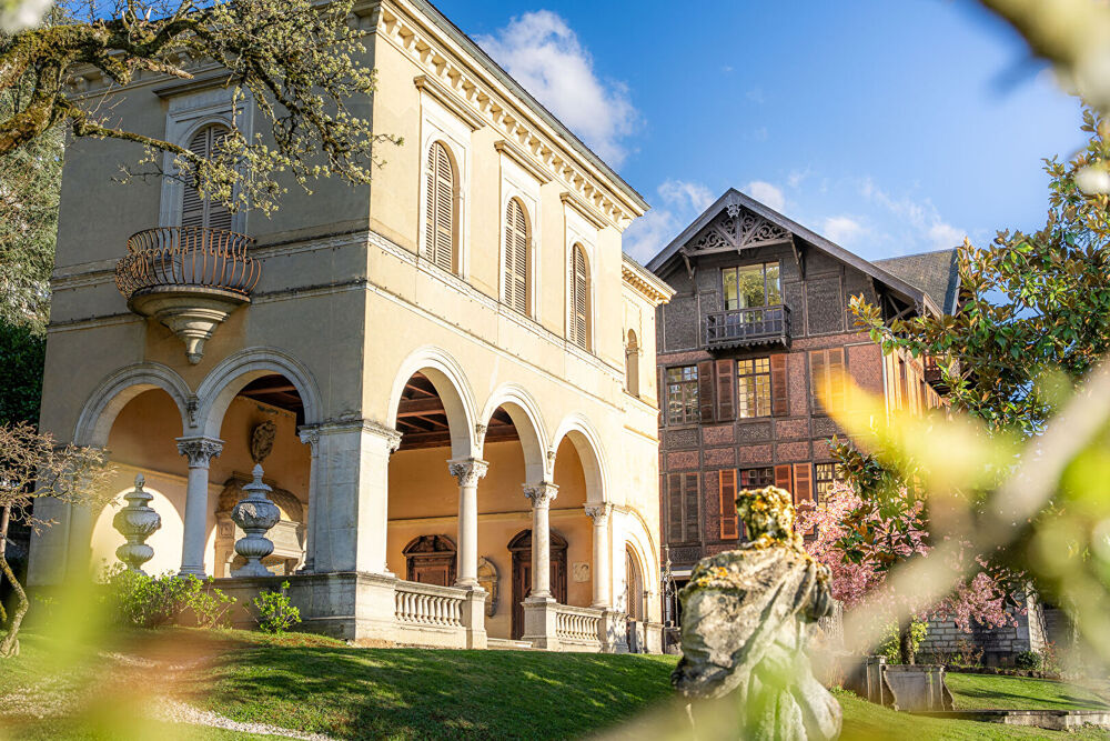 Maison 15 pièces 675 m² · à Aix les Bains · 675 m² · 2 300 000 €