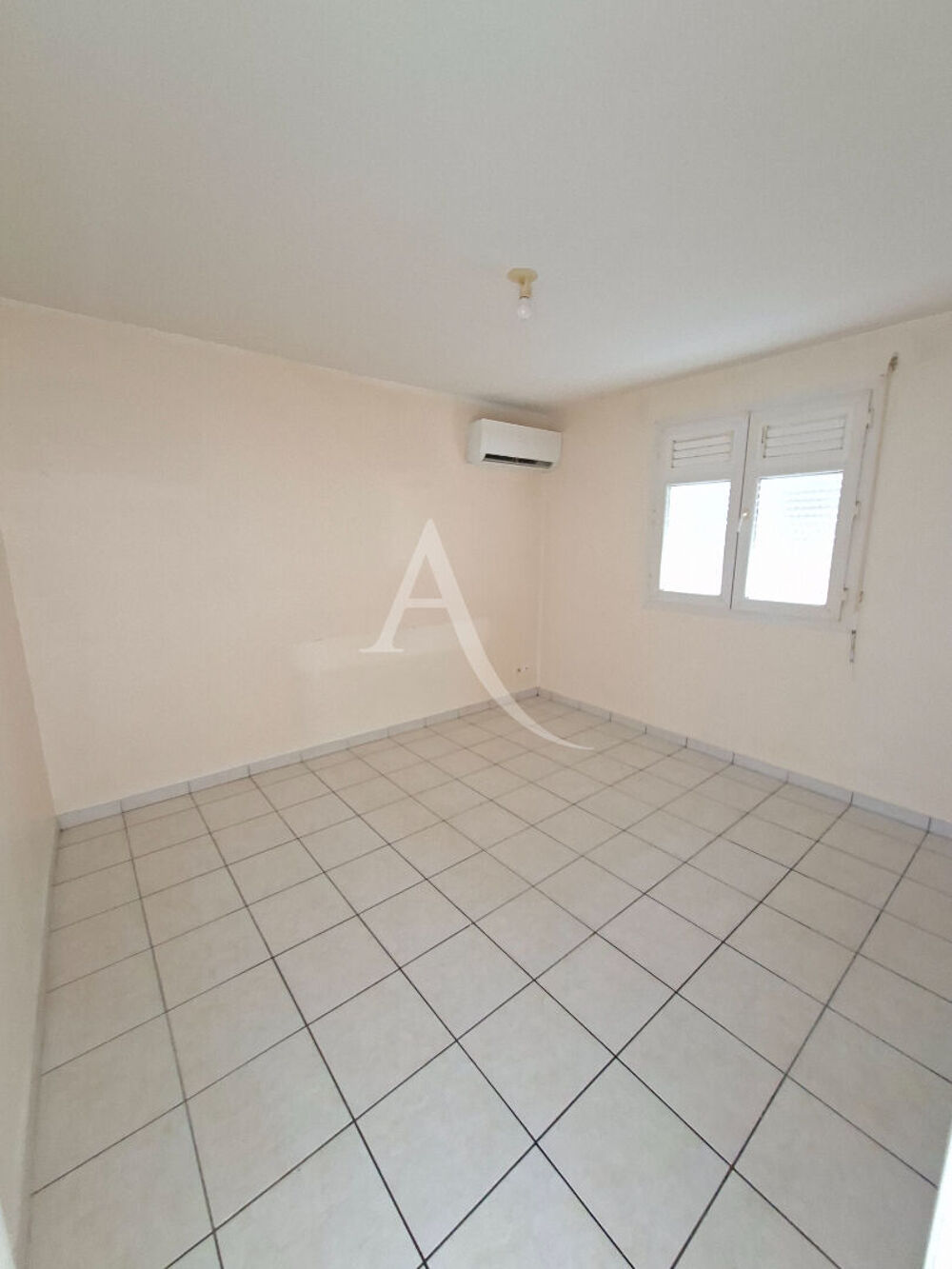 Vente Appartement Appartement Le Lamentin 2 pièce(s) 38.27 m2 Le lamentin