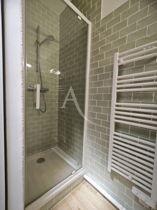  Appartement à louer 1 pièce 25 m²