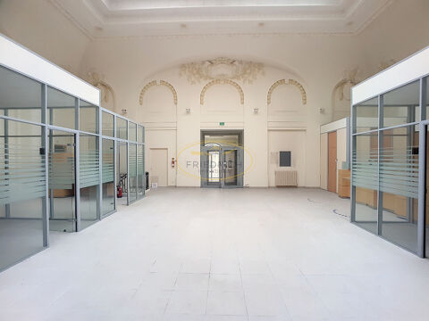 VASTE LOCAL COMMERCIAL - BAR-LE-DUC PLEIN CENTRE-VILLE 118500 55000 Bar le duc