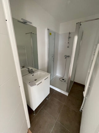  Appartement à louer 2 pièces 41 m²