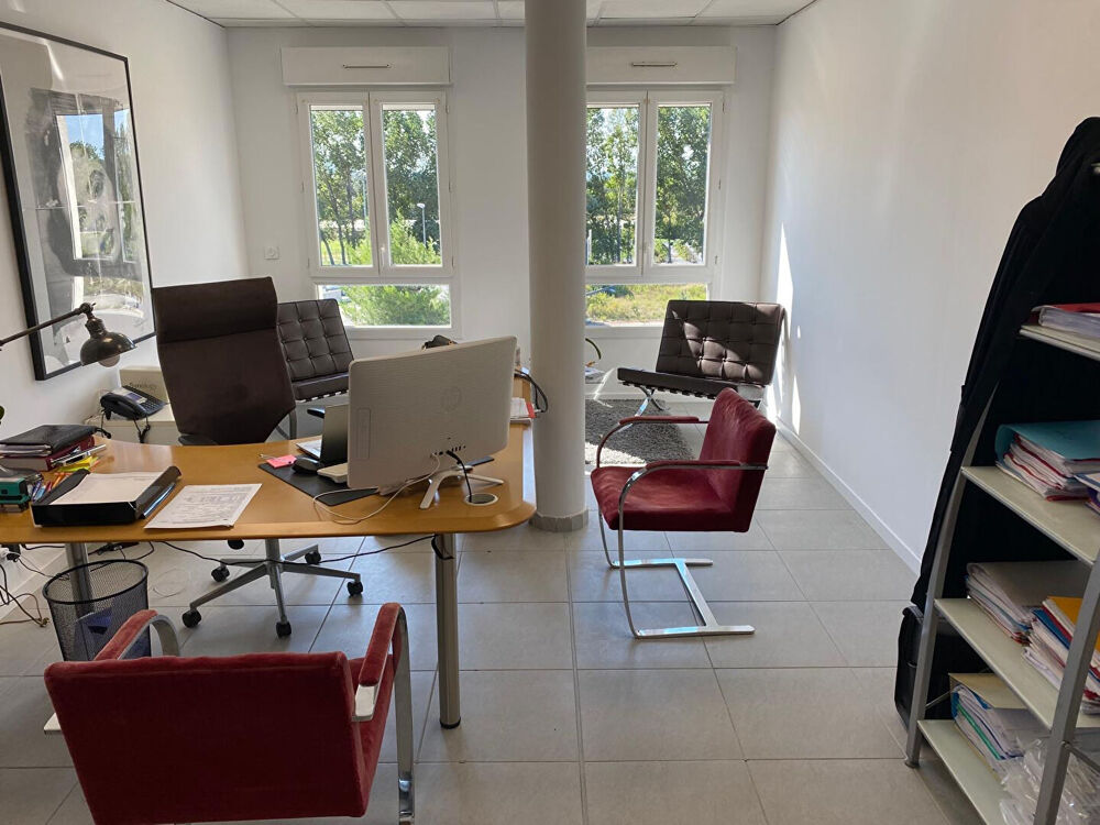 Appartement 108M² EGUILLES - PARKING 265 000