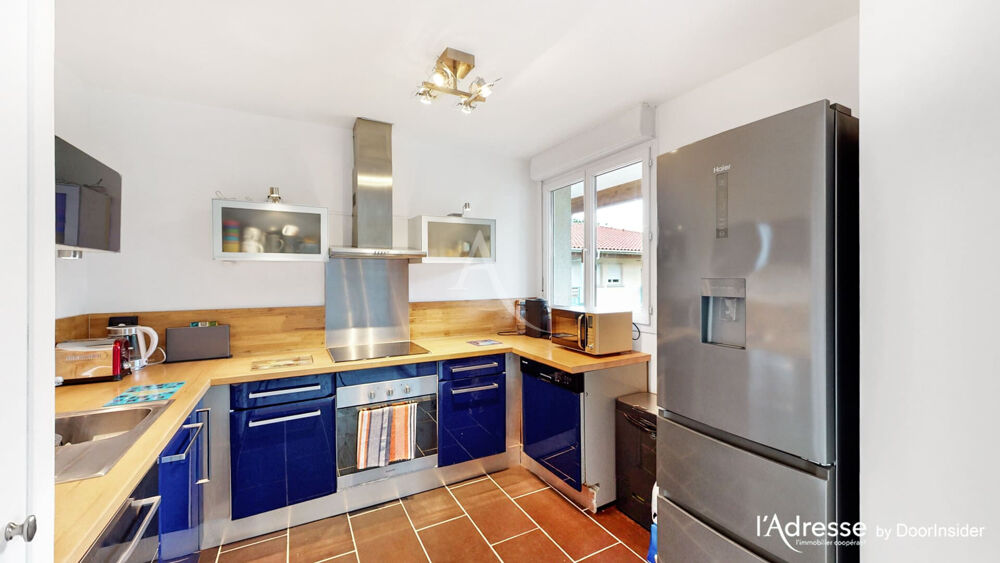 Location Appartement COLOMIERS PERGET Charmant appartement T3 + 2 parkings + Piscine. Colomiers