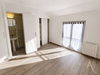  Immeuble à vendre 4 pièces 150 m²