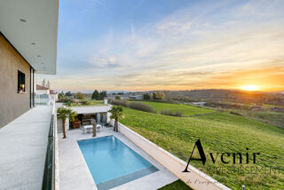  Maison � vendre 7 pi�ces 235 m�