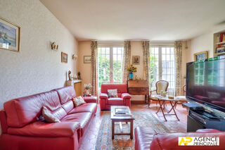  Maison � vendre 8 pi�ces 230 m�