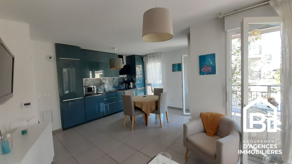 RESIDENCE RECENTE AVEC ASCENSEUR A COURSEULLES/MER