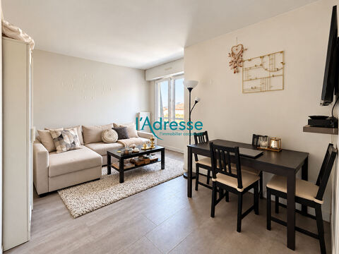   F2 - 37m²  avec double box et cave limite Rueil Malmaison Appartement - 2 pièce(s) - 37 m²