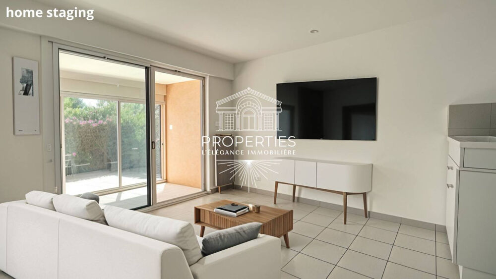 BORMES - T3 RENOVE - REZ-DE-JARDIN - LOGGIA - PISCINE - PARKING