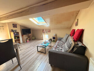  Immeuble  vendre 215 m
