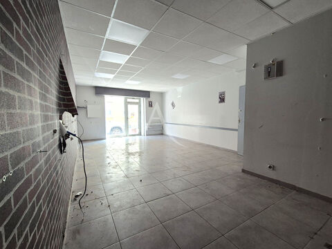   Local commercial Macon 40.49 m2 