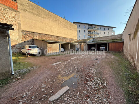  Parking / Garage  louer 