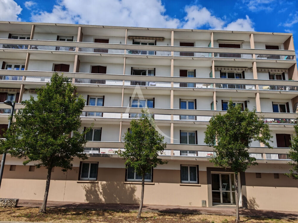 Appartement 4 pièces 79 m² · à Fourchambault · 79 m² · 110 000 €
