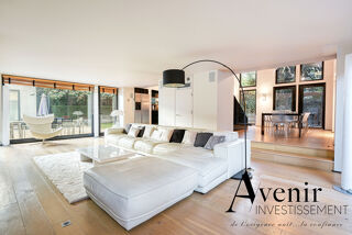  Maison � louer 8 pi�ces 296 m�