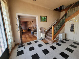  Maison � vendre 7 pi�ces 235 m�