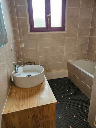  Maison à louer 4 pièces 105 m²
