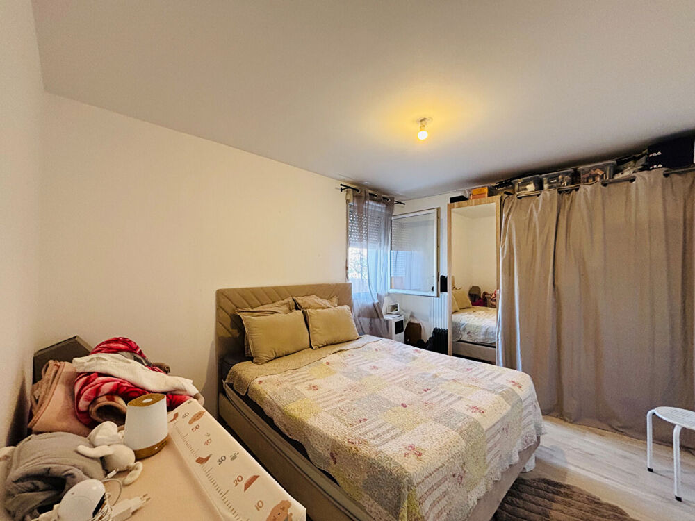 Vente Appartement Appartement Bezons 2 pièce(s) 44 m2 a 4 minutes du Tramway T2. Bezons