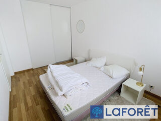  Appartement à louer 2 pièces 42 m²