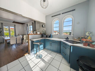  Maison  vendre 5 pices 250 m