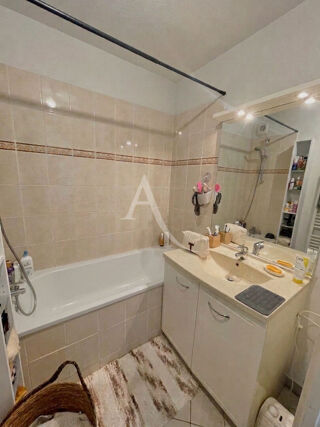  Appartement à louer 2 pièces 43 m²