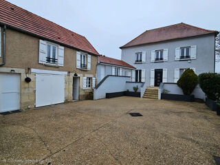  Maison à vendre 10 pièces 232 m²