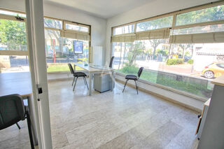  Immeuble � vendre 8 pi�ces 200 m�