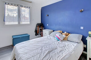 Vente Appartement A VENDRE en EXCLUSIVITE Appartement DRAGUIGNAN T3 66,4 m2 - Résidence sécurisée - Balcon - Lumineux - Parking Draguignan