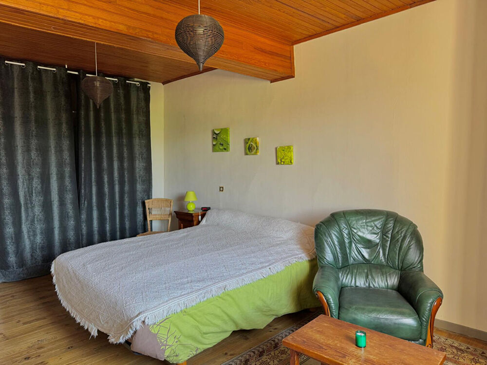 Vente Maison Maison Esclagne d'environ 125 m2, 3 chambres, 4 pièces Esclagne