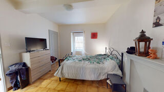  Immeuble � vendre 11 pi�ces 213 m�