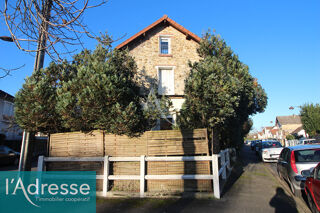  Immeuble � vendre 9 pi�ces 136 m�