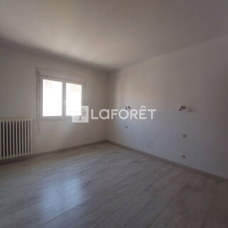  Appartement � louer 2 pi�ces 64 m�