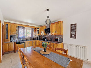  Maison � vendre 5 pi�ces 215 m�