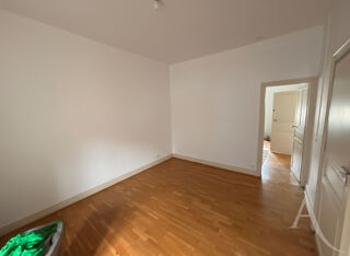  Appartement à louer 3 pièces 55 m²