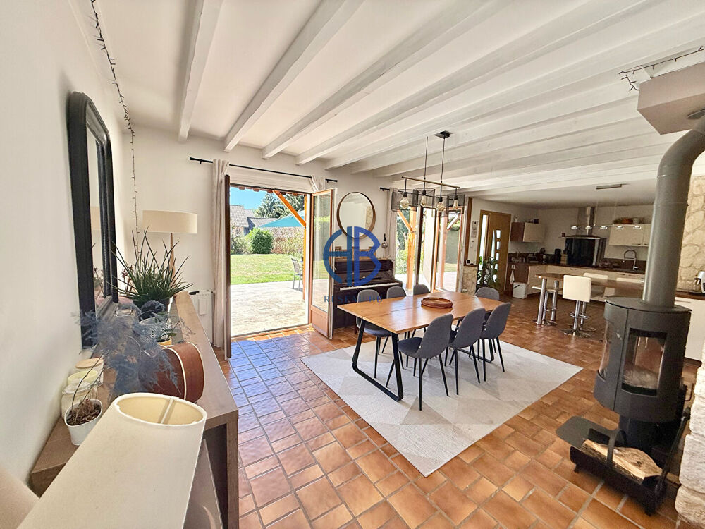 Maison 5 chambres de 161 m2+sous-sol complet +piscine
