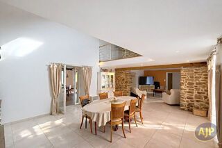  Maison � vendre 12 pi�ces 231 m�