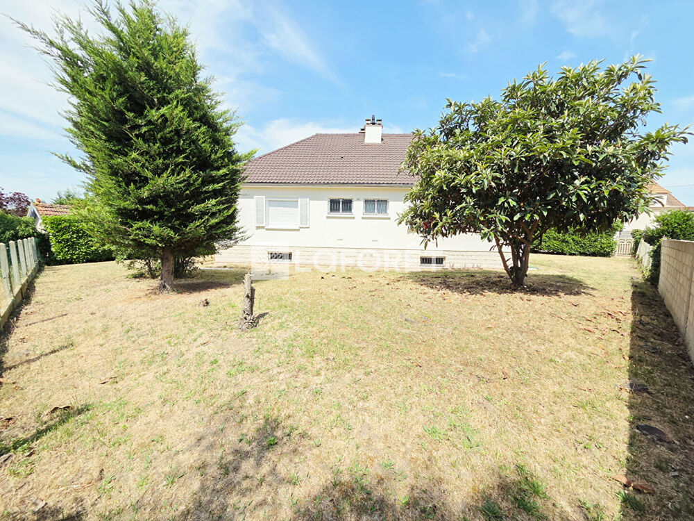 Maison 4 pièces 99 m² · à Aubergenville · 99 m² · 371 900 €