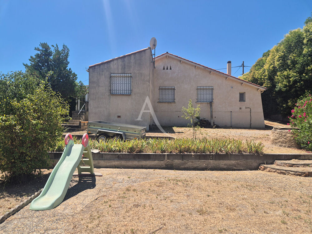 Maison plain-pied avec 1000 m² de terrain POUSSAN