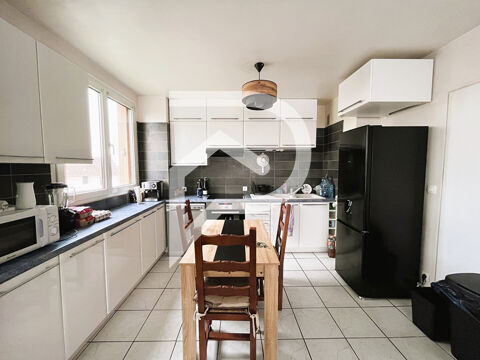  Appartement � louer 4 pi�ces 73 m�