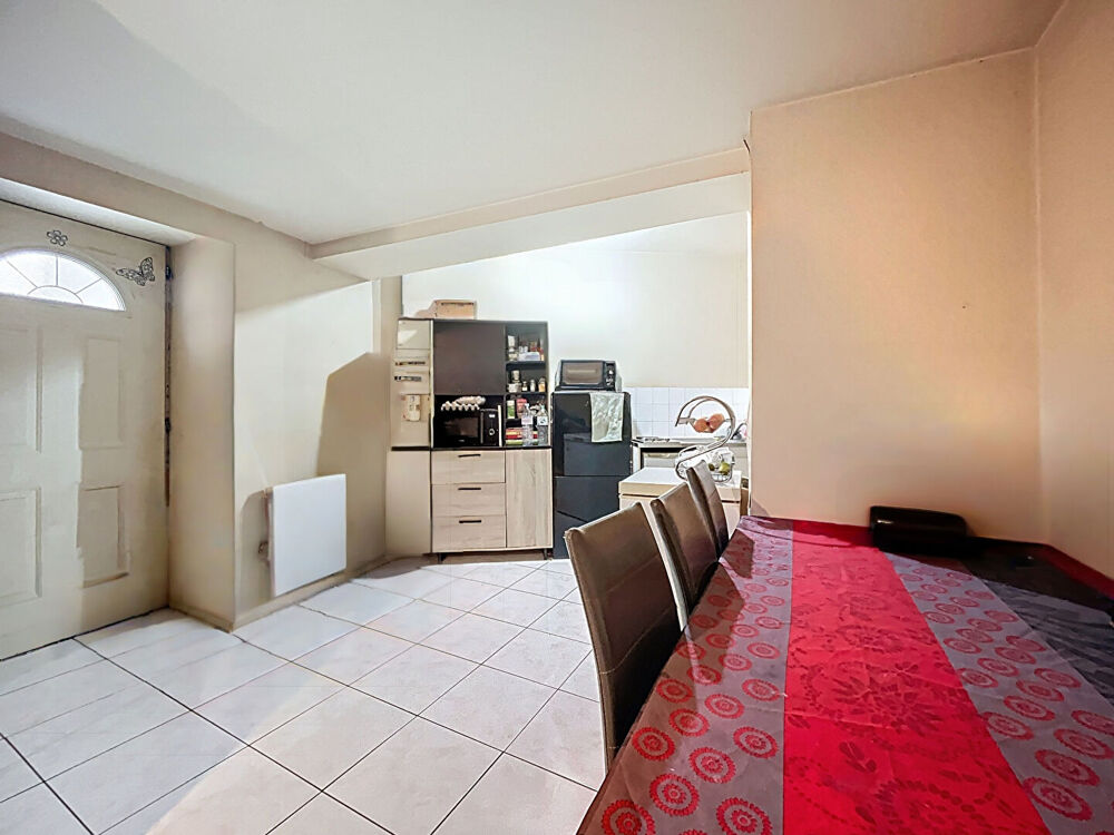 Appartement Corbeil Essonnes 1 pièce avec terrasse