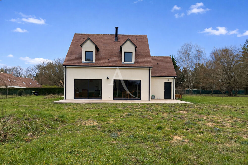 Maison 5 pièces 118 m² · à Mont Pres Chambord · 118 m² · 294 000 €
