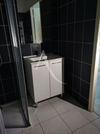  Appartement à louer 1 pièce 29 m²