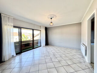 Appartement à louer 4 pièces 76 m²